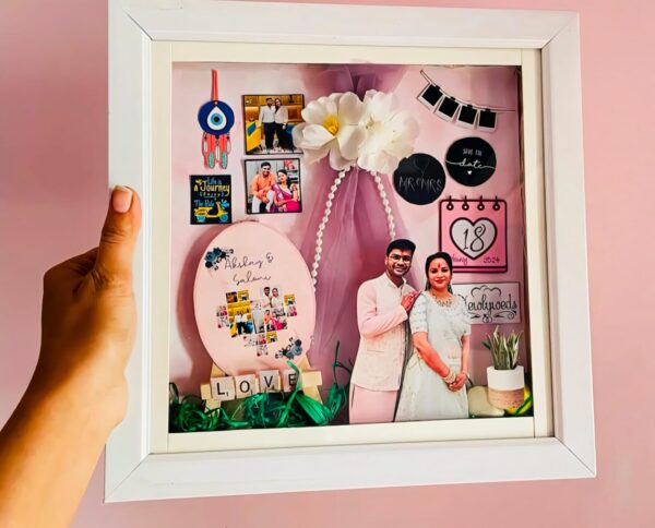 Couple Miniature Box - Image 9
