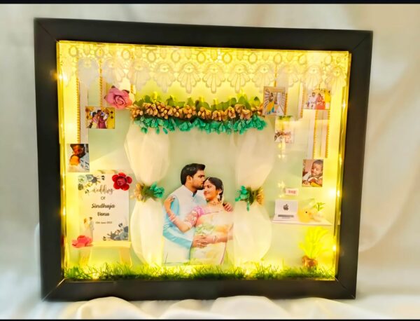 Couple Miniature Box - Image 8