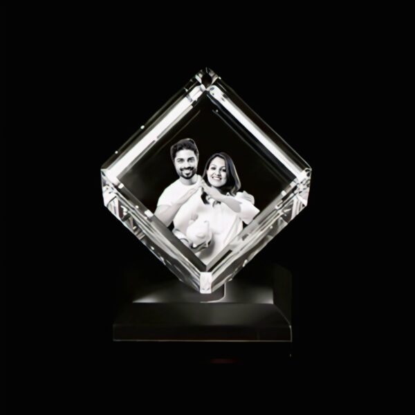 Personalized 3D Crystal Cube - Image 2