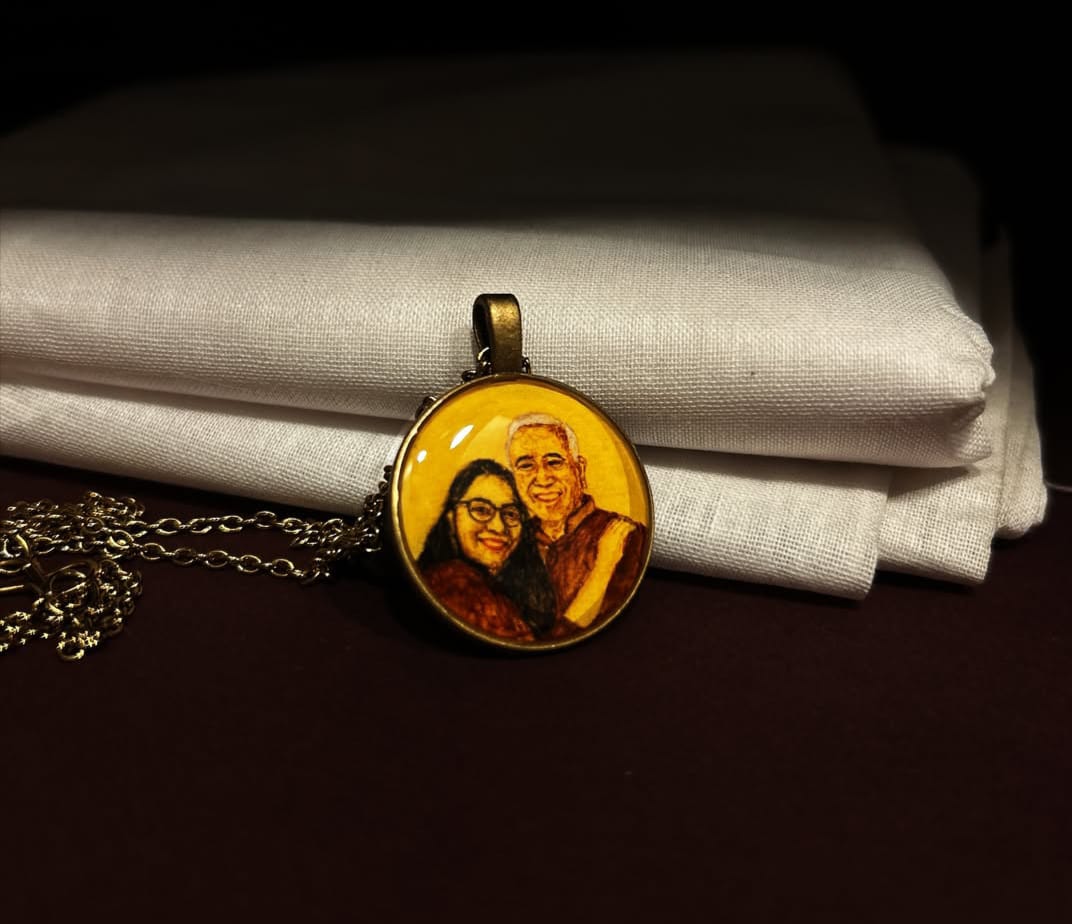 Handpainted Pendant - Image 7